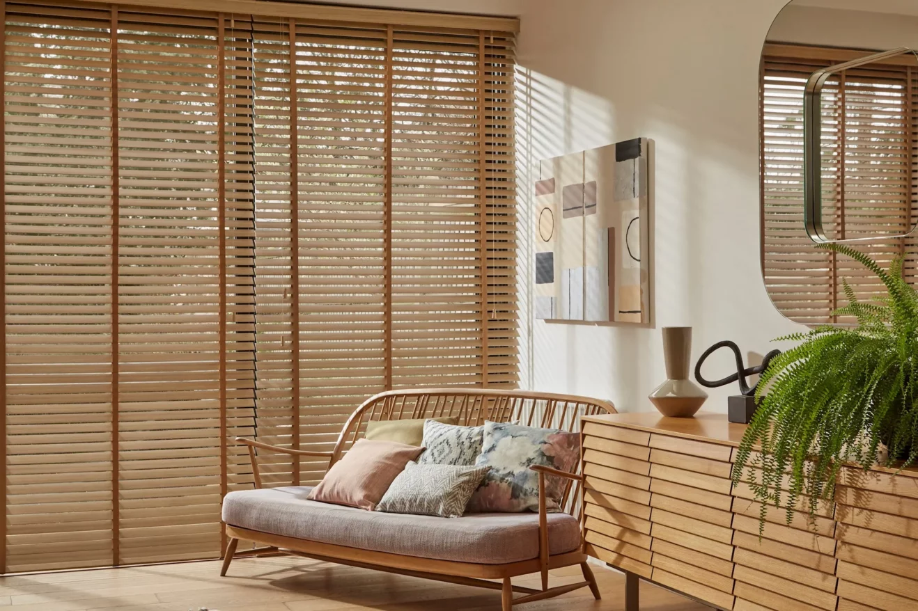 Horizontal wooden blinds